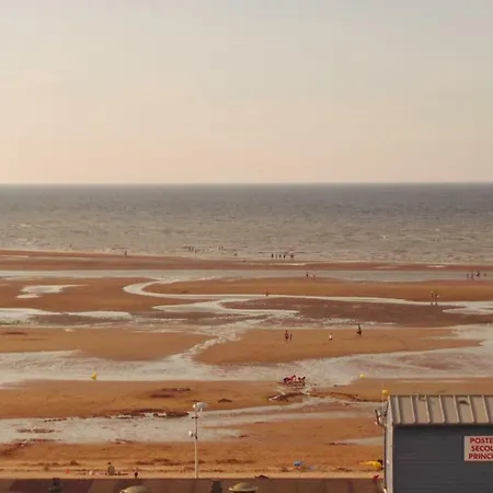 Le Crisenoy アパート